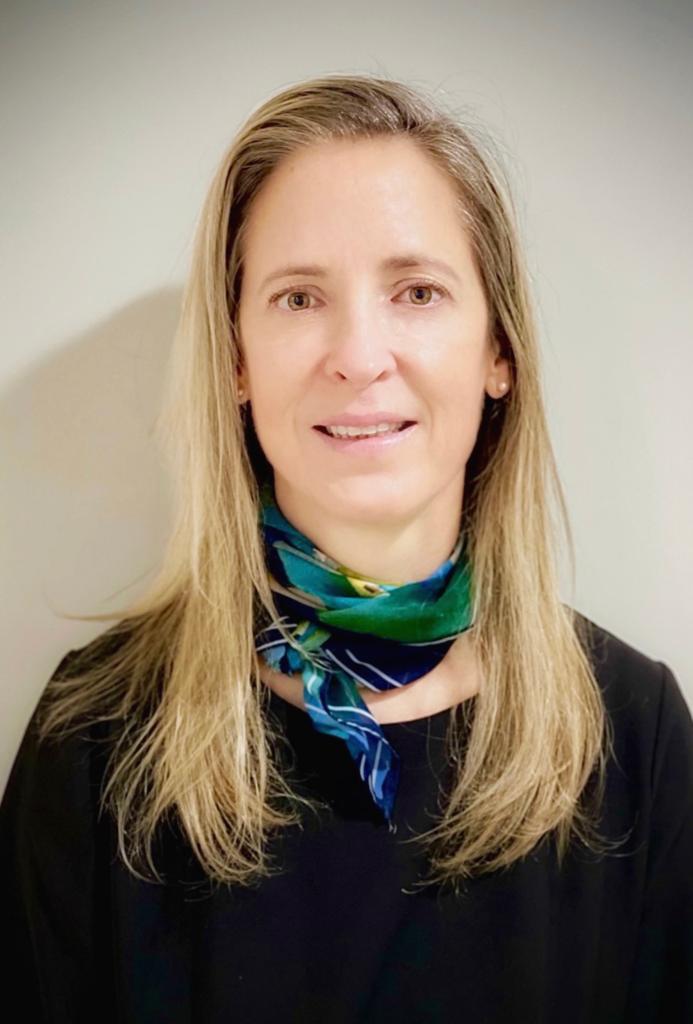 Dra. Carolina Chacón